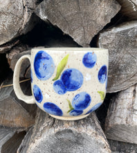 Load image into Gallery viewer, White Flower Blueberry Mug
